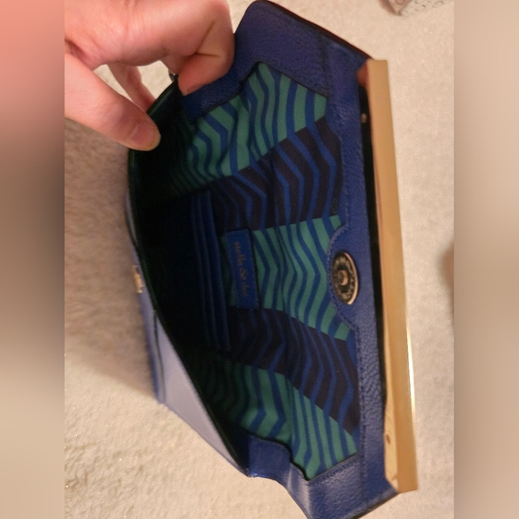 Stella & Dot Vibrant Blue Wristlet - Picture 5 of 7